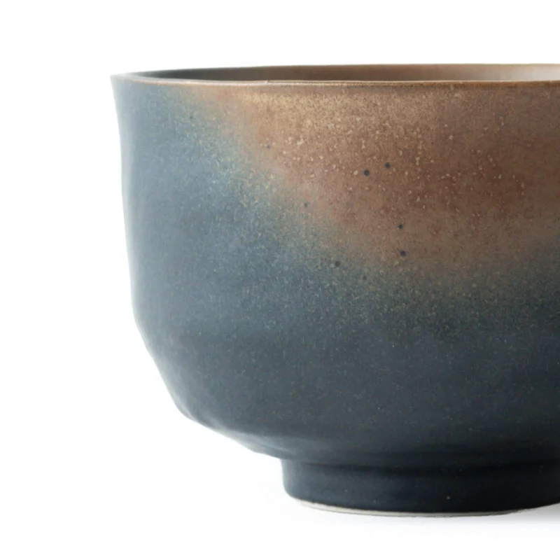 Matcha Schale YŪGURE: kleiner Mini-Chawan in Bizen-Tradition, Made in Japan