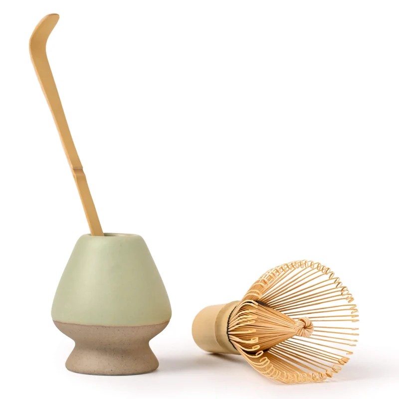 Matcha Set SALBEI: Bambusbesen, Bambuslöffel & Keramik-Besenhalter