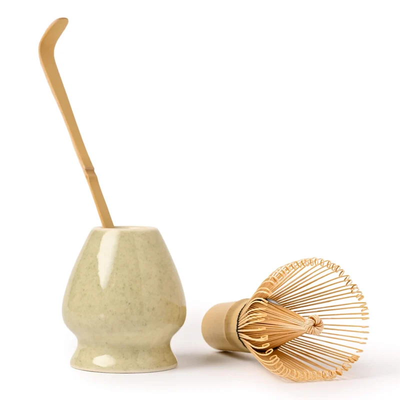 Matcha Set SEEGRAS: Bambusbesen, Bambuslöffel & Keramik-Besenhalter