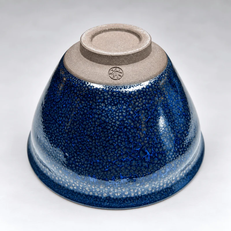 Mitternachtsblaue Kristall-Chawan – Kyoyaki Tenmoku, japanische handgefertigte Matcha-Schale