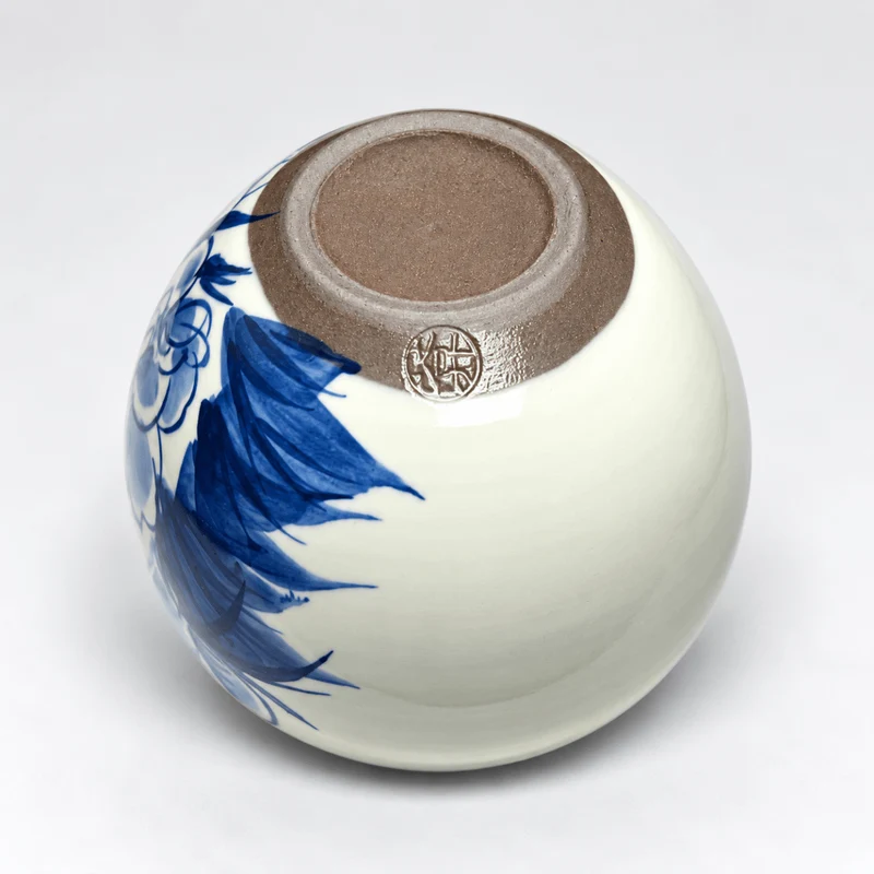 Große Teetasse aus japanischem, handgefertigtem Aritayaki-Sometsuke-Porzellan, 235 ml