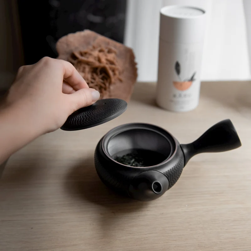 Original Japanische Teekanne (Kyusu) - schwarz (300ml)