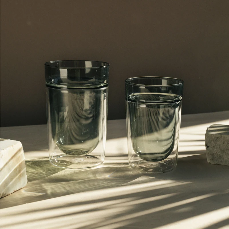 Teeglas Double walled glass small grey
