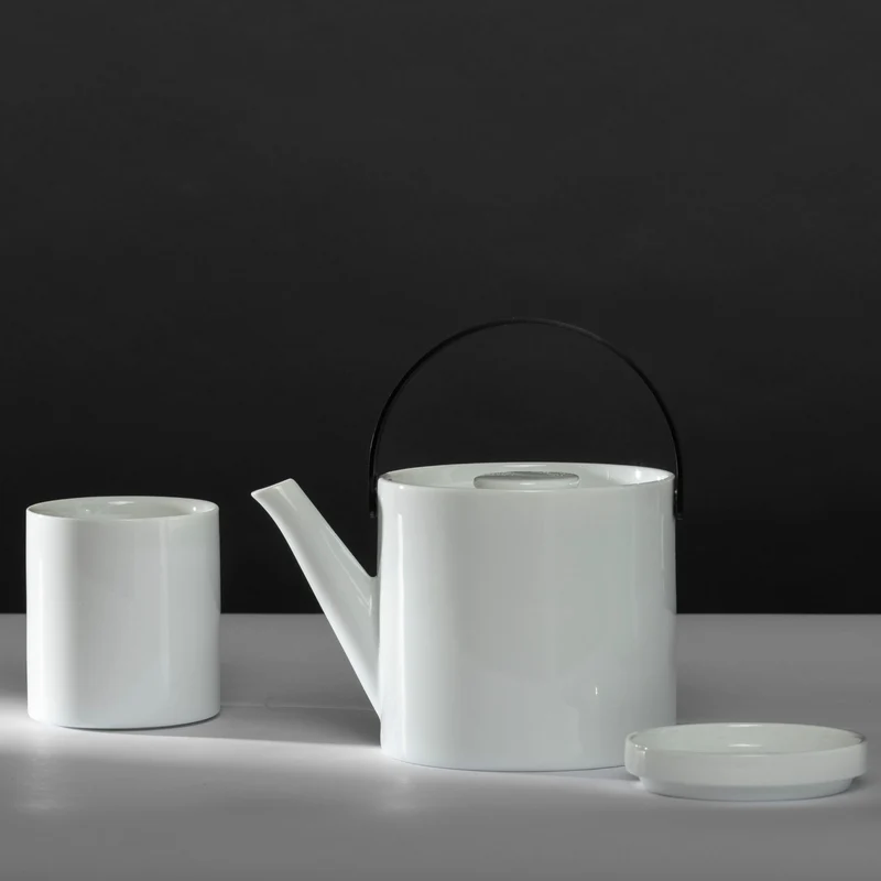 Teekanne mit Sieb Porcelain Teapot white