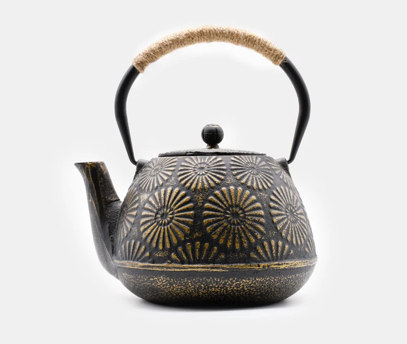 Cast Iron Teapot Chrysanthemum 1.2L
