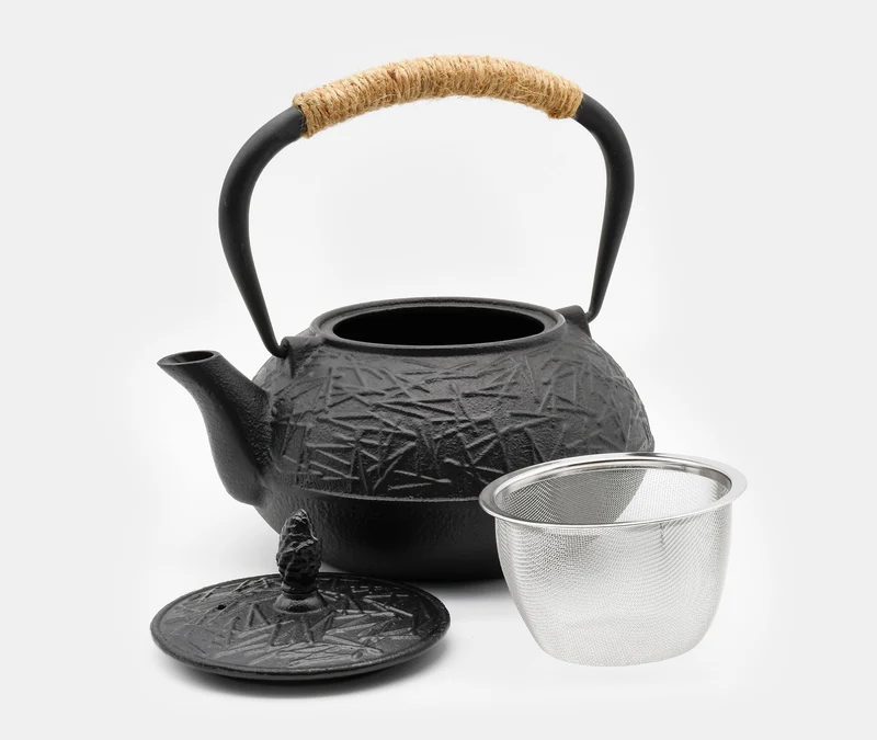 Cast Iron Teapot Pine Needle