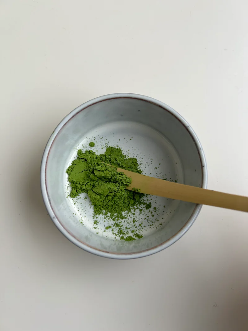 Matcha Löffel Chashaku aus hellem Bambus