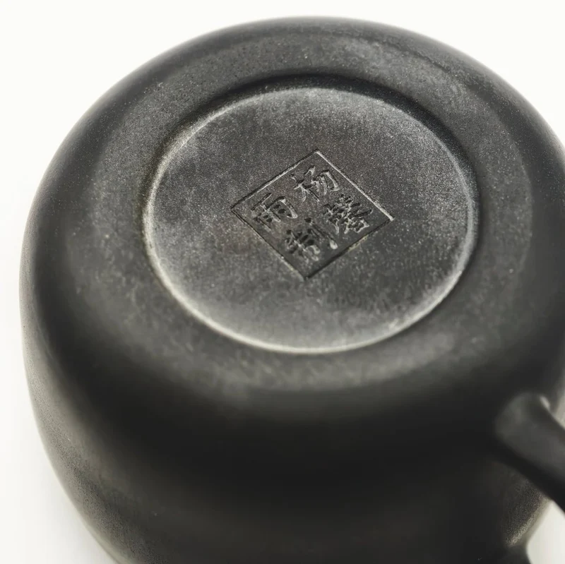 Jianshui Moderne „Hanwa“ handgefertigte kleine Solo-Teekanne – 90 ml
