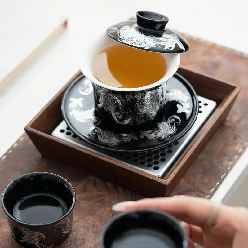 Royal Black Teekannen- und Gaiwan-Set mit 2 Teetassen