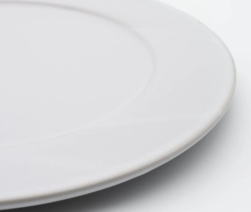 Glazed Stoneware Plate Medium - White