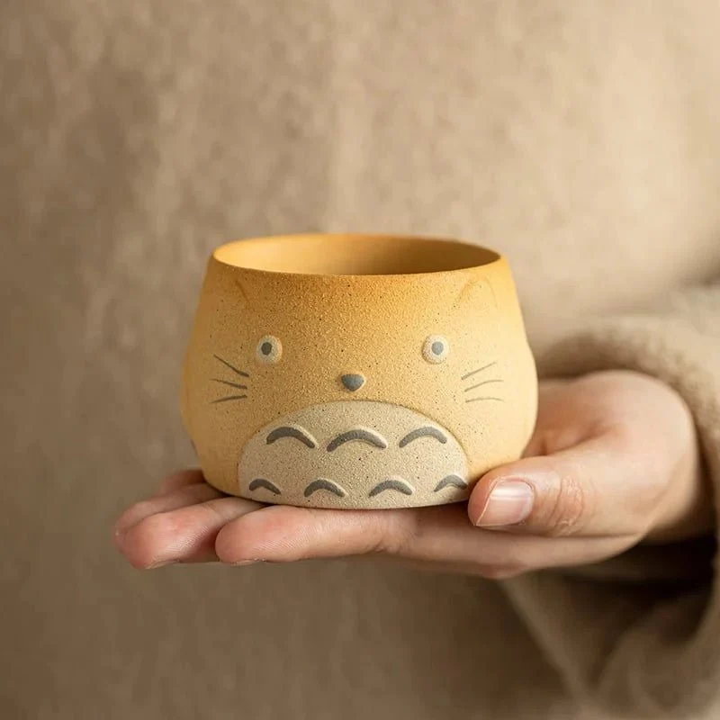 Japanische Teetasse mit Waldgeist