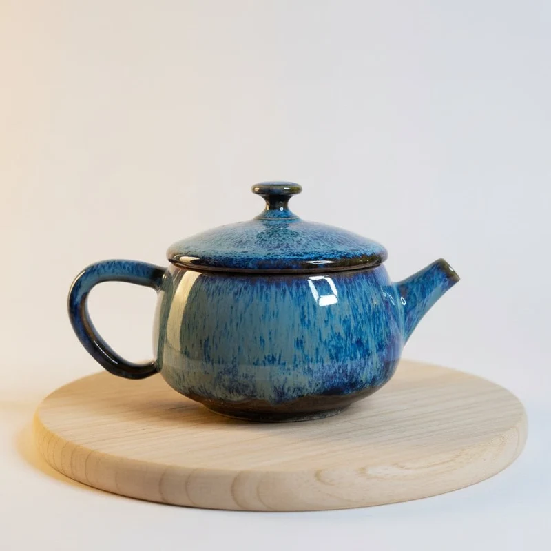Jianshui Kollektion von im Holzofen gebrannten, glasierten Teekannen
