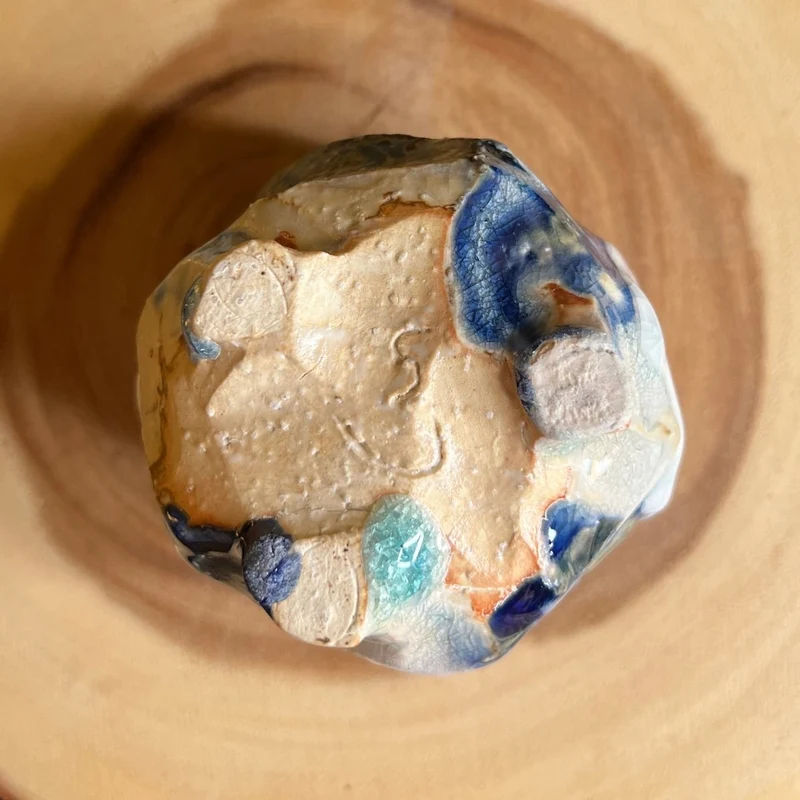 Jingdezhen Holzgebrannte blau-weiße fließend glasierte Teetassen-Kollektion