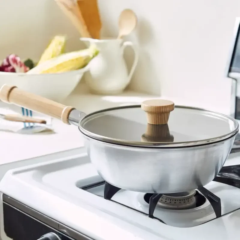 Itaru Multi-Purpose Aluminum Deep Pan With Lid Induction Safe 22cm