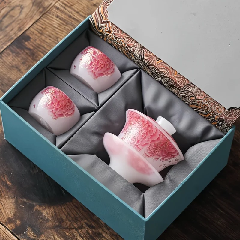 Rote Pfingstrose Liuli Gaiwan mit zwei Teetassen, 3er-Set in einer Geschenkbox