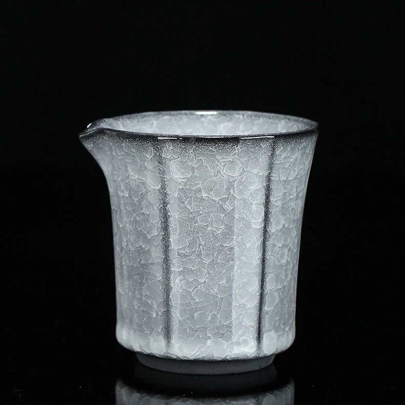 Gletscherstille – Kollektion seltener Eiskristallisationsglasuren