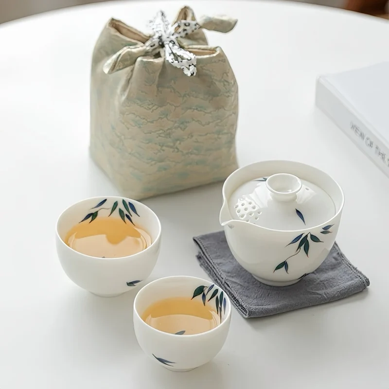 Jade Bamboo – Premium Butterweißes Porzellan Reise-Teeservice