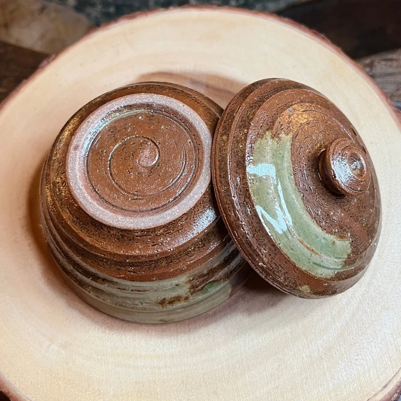 Orihime – japanisches handgemachtes Shigaraki-Yaki Hohin Shiboridashi