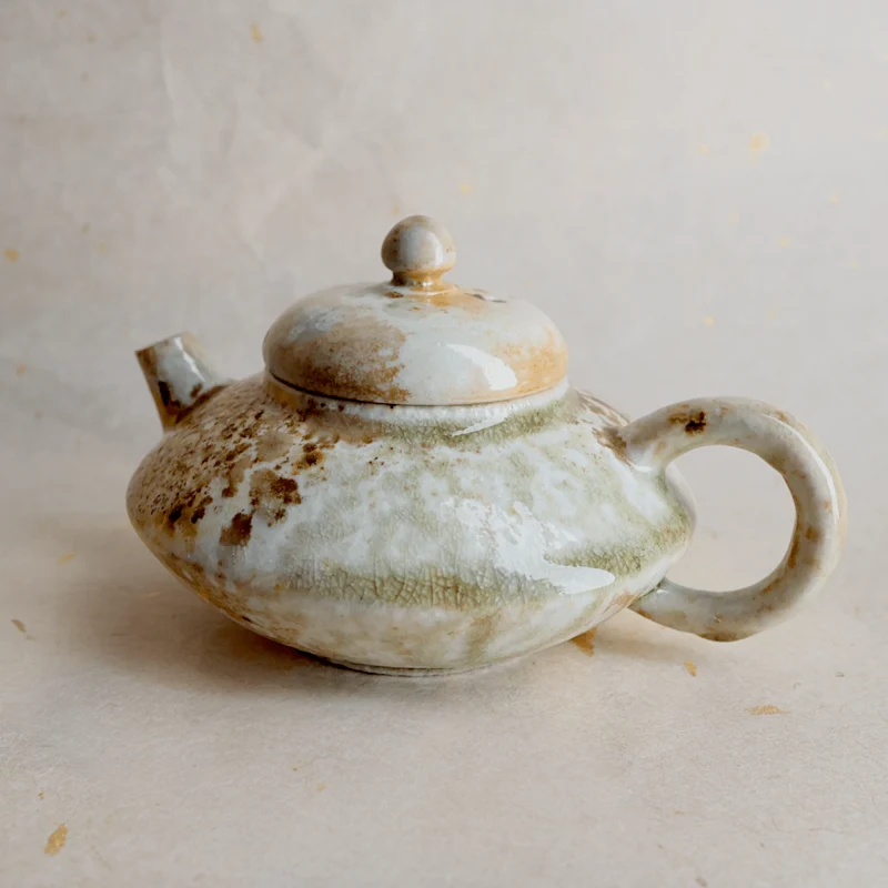 Handgefertigte, holzgebrannte Teekanne aus Jingdezhen