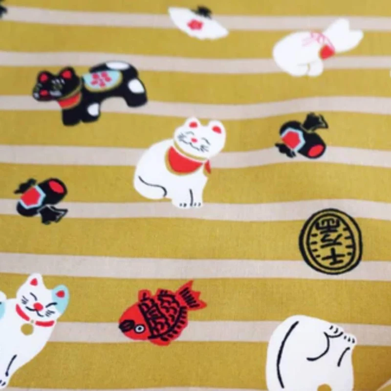 Seiran Furoshiki Lucky Cat Pattern Cotton Wrapping Cloth