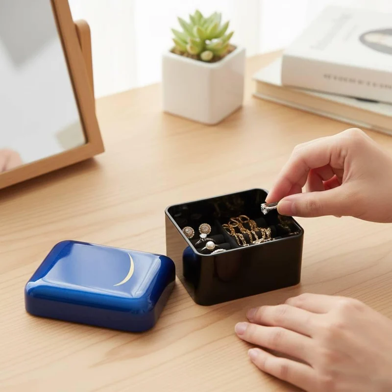 Indigo Blue Lacquered Small Case Sendai Crescent Moon Design