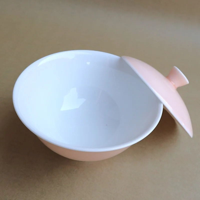 Authentischer Jingdezhen „Gao Zu“ Jade-Porzellan-Gaiwan mit hohem Fuß