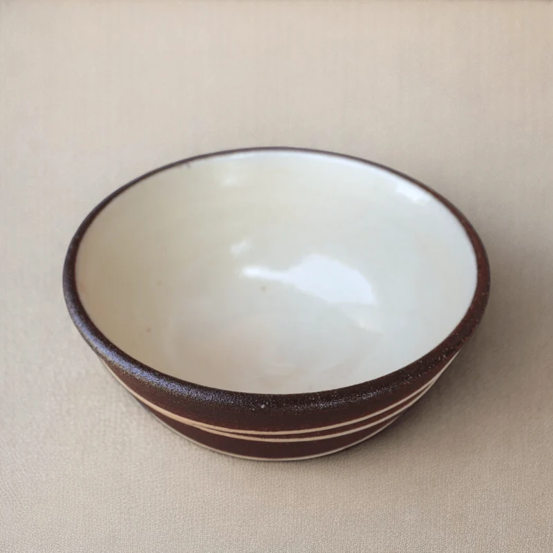 Takatoriyaki-Teetasse mit sich kreuzenden Spiralen