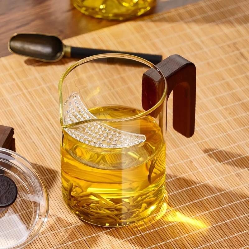 Silent Elegance Teebereiter aus Glas mit Deckel und Holzgriff