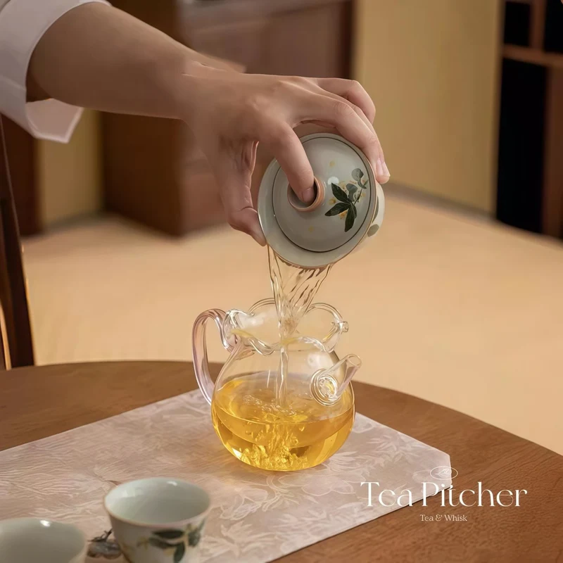 Teebereiter/Fairness-Tasse aus Blumenglas mit eingebautem Sieb