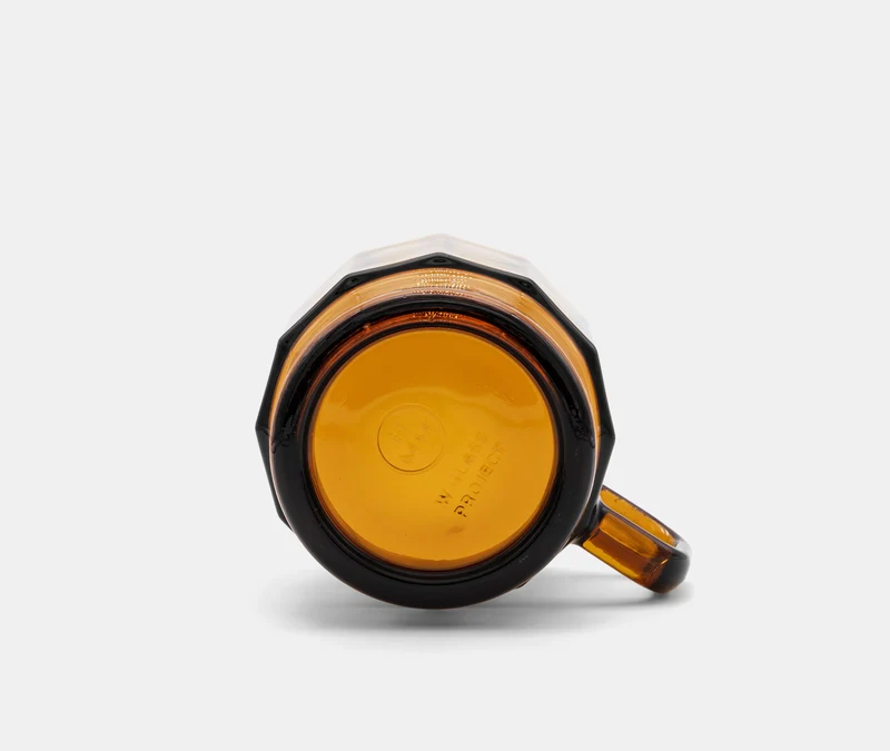 W Glass Amber