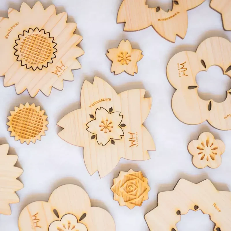 Hinoki Cypress Coaster Natural Wood Sunflower Design 90mm