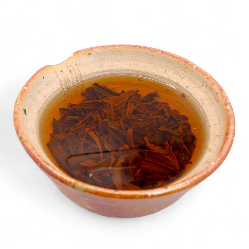 Preisgekrönter Bio-Yame-Schwarztee