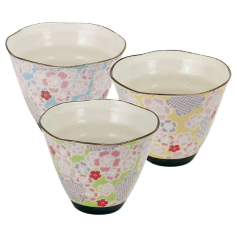 Japanische Teecups aus Keramik