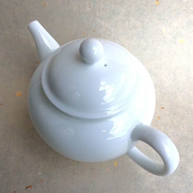 Jingdezhen „Ru yi“ Große Gongfu-Teekanne aus weißer, anmutiger Jade, 380 ml
