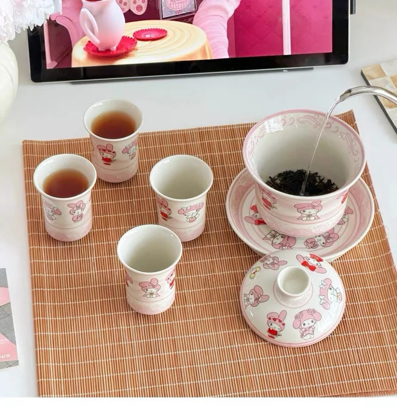 Verspielte Gaiwan- und Teetassenkollektion im Cartoon-Stil (Limitierte Auflage)