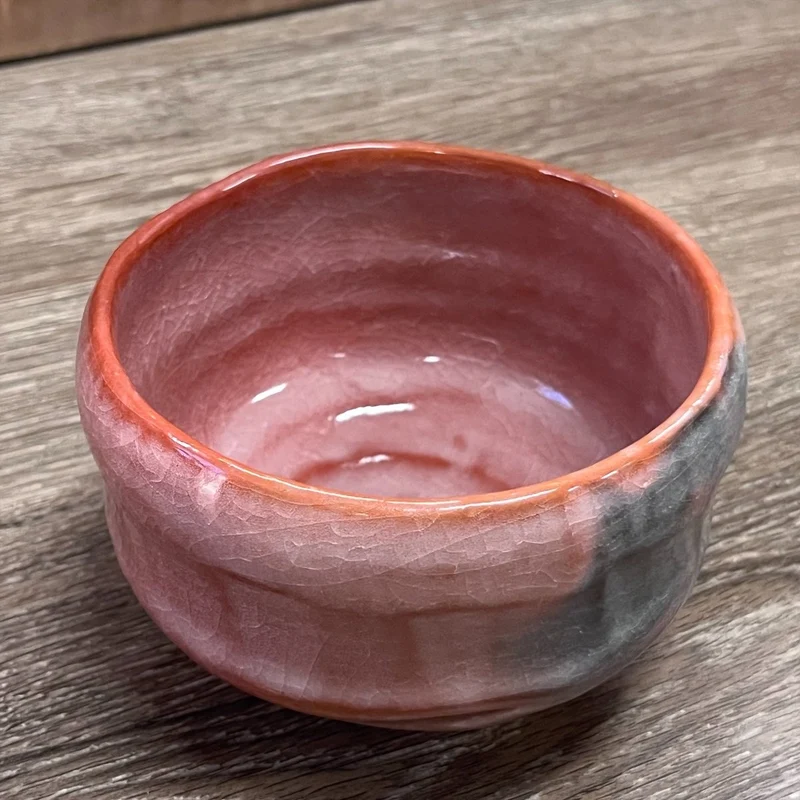 Aka Renga – japanische handgemachte Matcha-Schüssel Kyoyaki