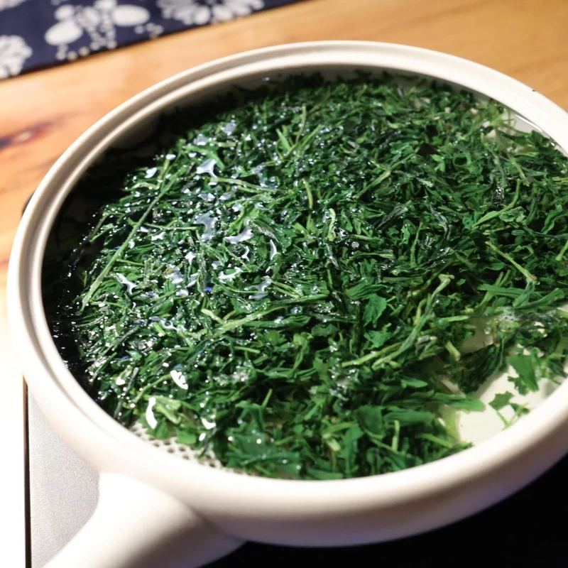 Yame handverlesenes Saemidori 3-Sterne Dento Hon Gyokuro