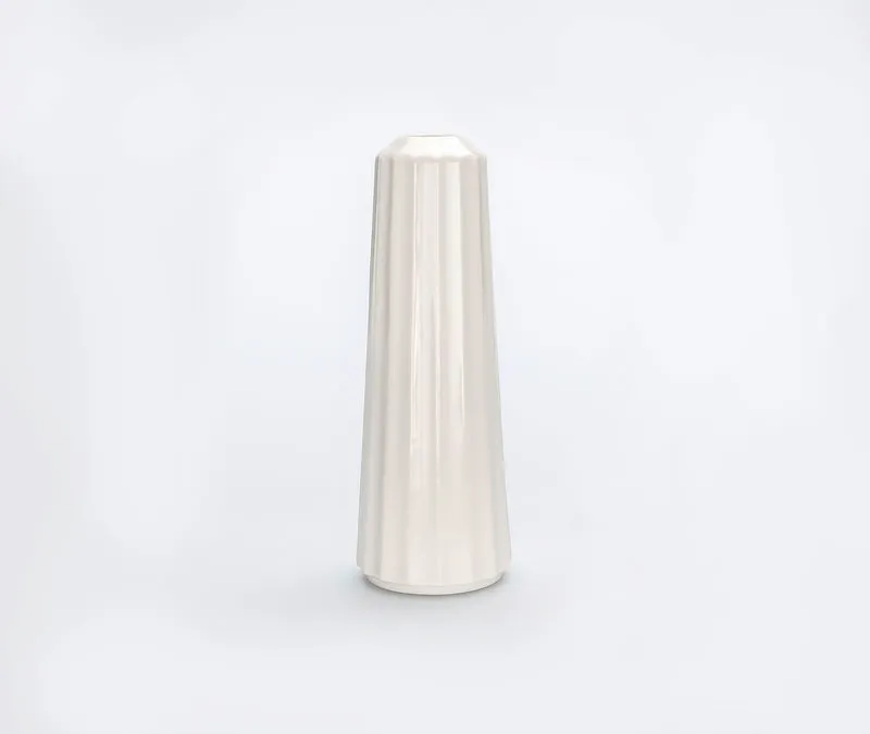 Shinogi Vase