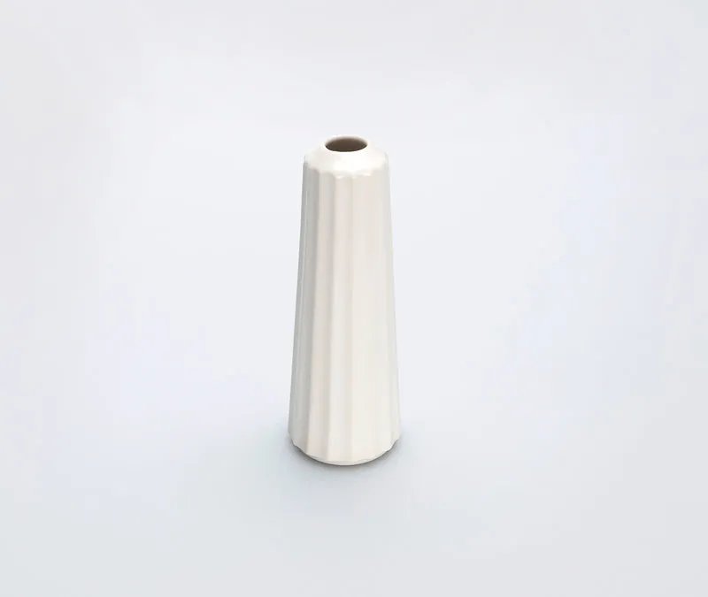 Shinogi Vase