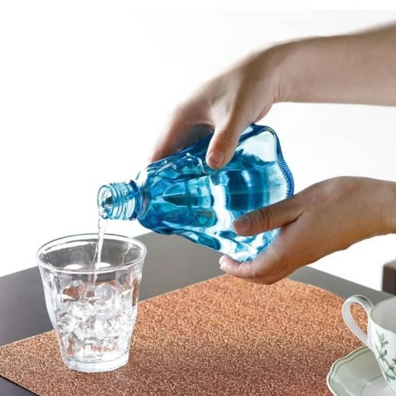 Mt. Fuji Shaped Glass Bottle Water Server With Cap 400ml