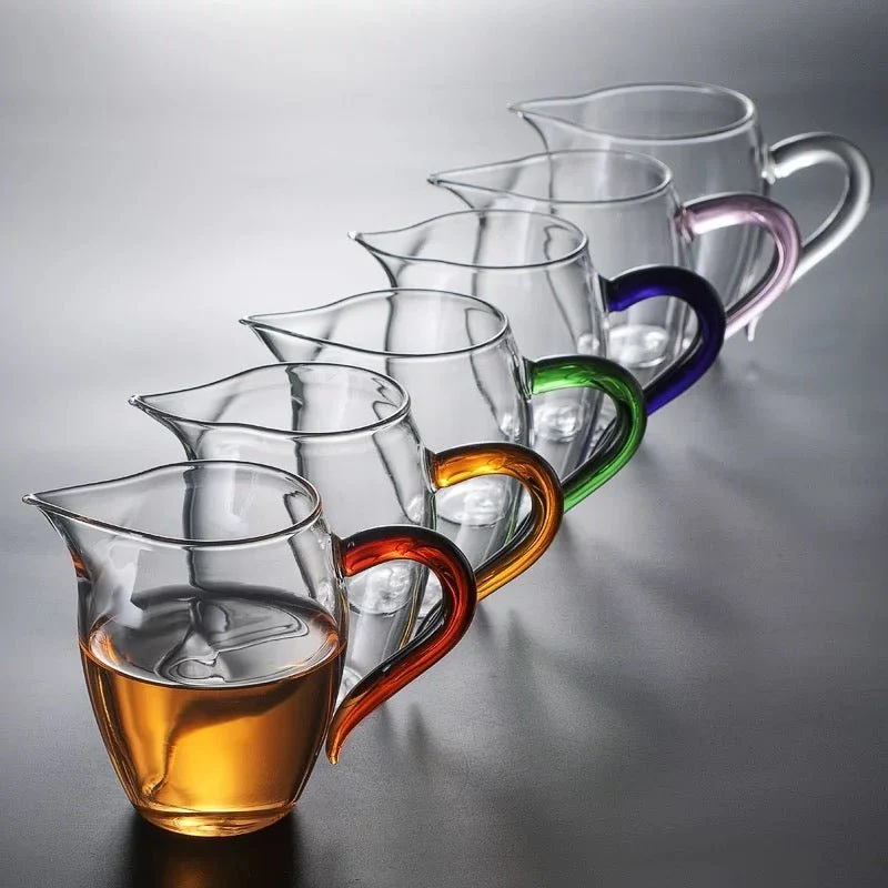 Fairness-Tasse (Teekanne) aus Pinguinglas