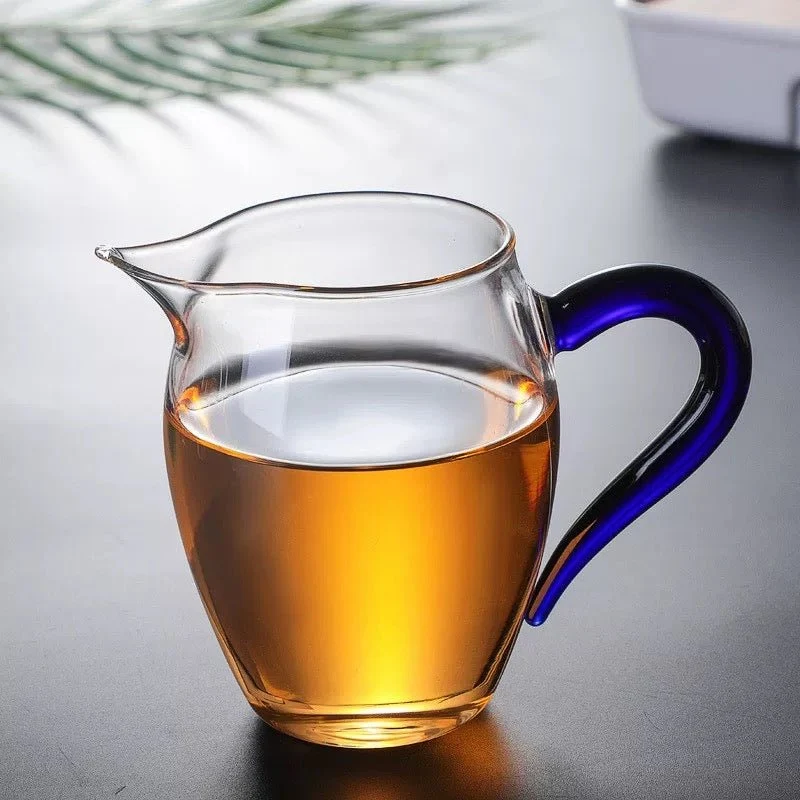 Fairness-Tasse (Teekanne) aus Pinguinglas