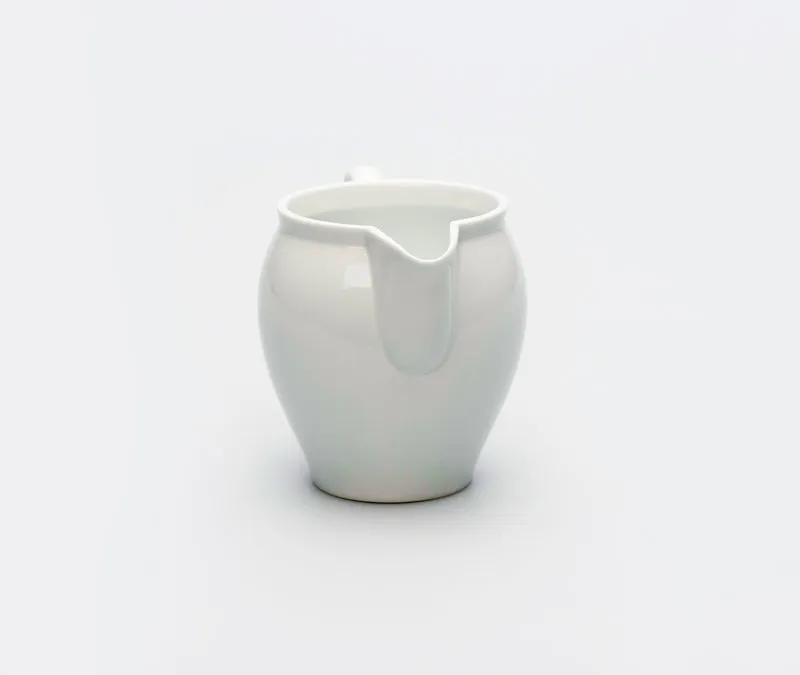 Amakusa Porcelain Water Pourer