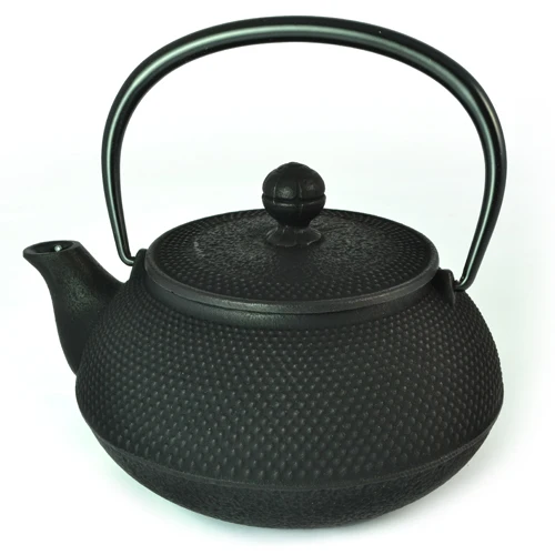 Iwachu Cast Iron Teapot with Arare Pattern in Black - 650ml