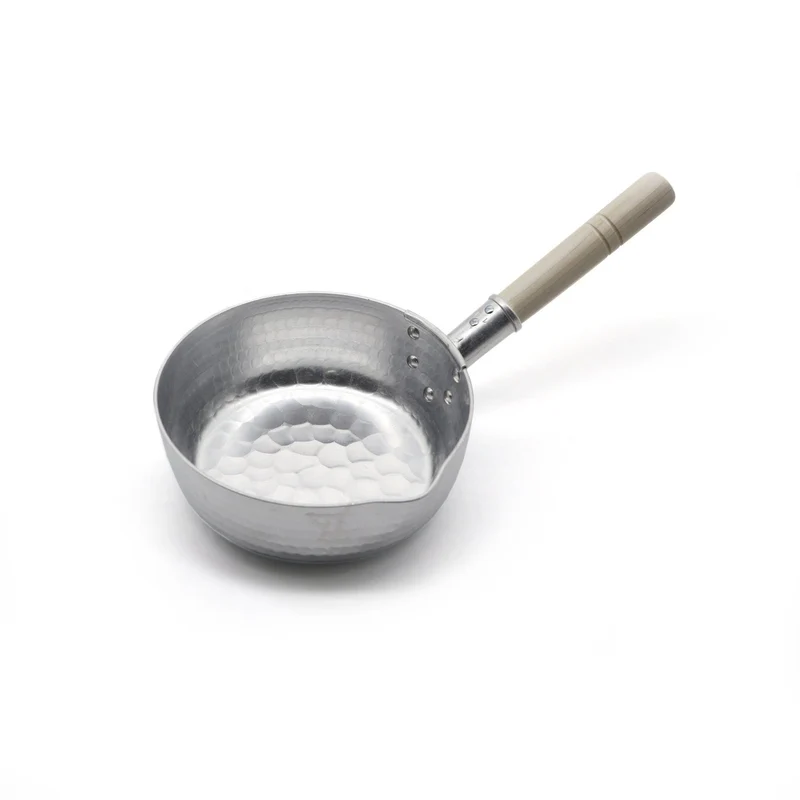 Kiya Lightweight Yukihira Pot Hammered Aluminum Saucepan 1.5L