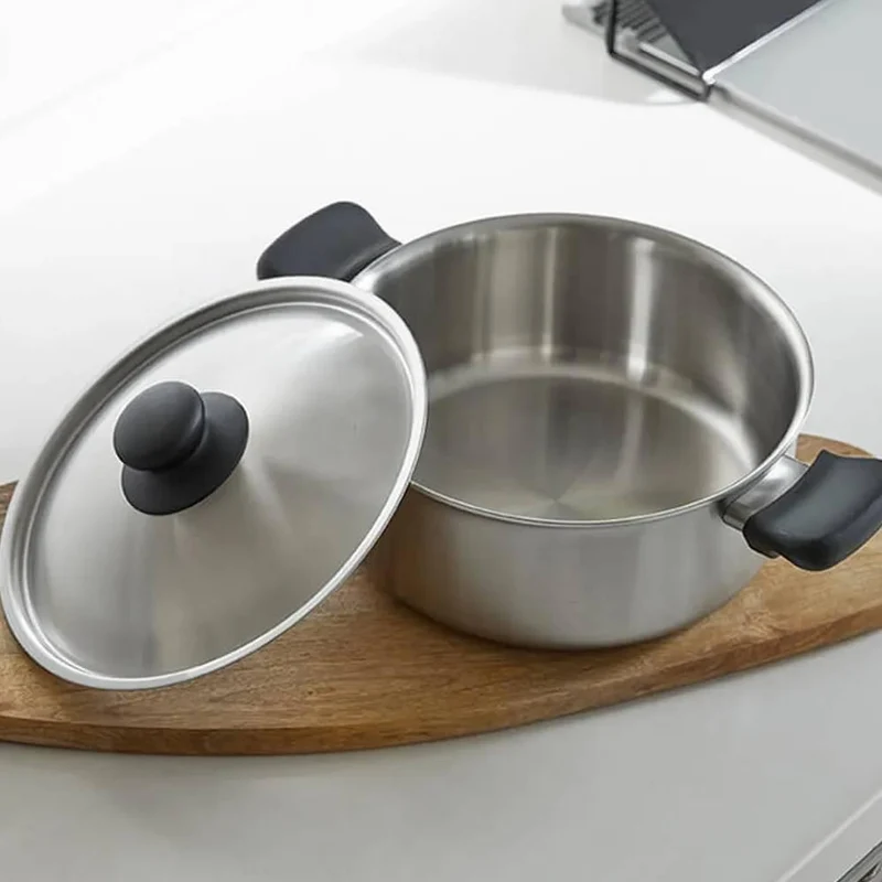 Sori Yanagi Two Handled Matte Finish Stainless Pot With Lid 3.8L