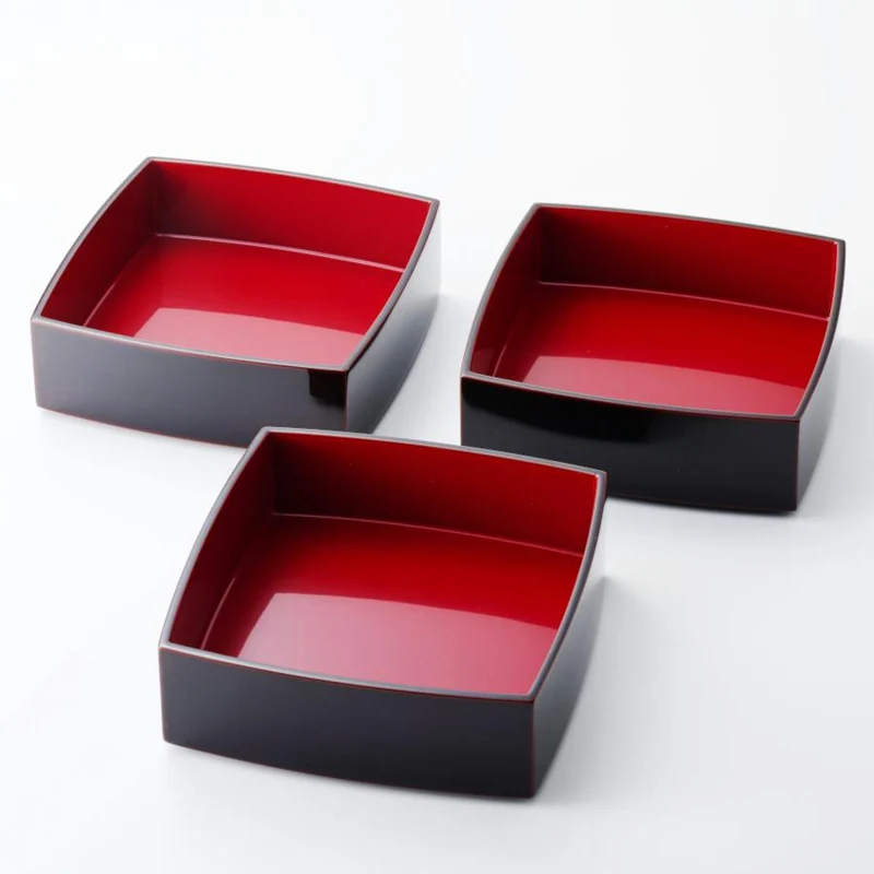 Isuke Three Tier Bento Box Traditional Lacquerware Lunch Box 18cm