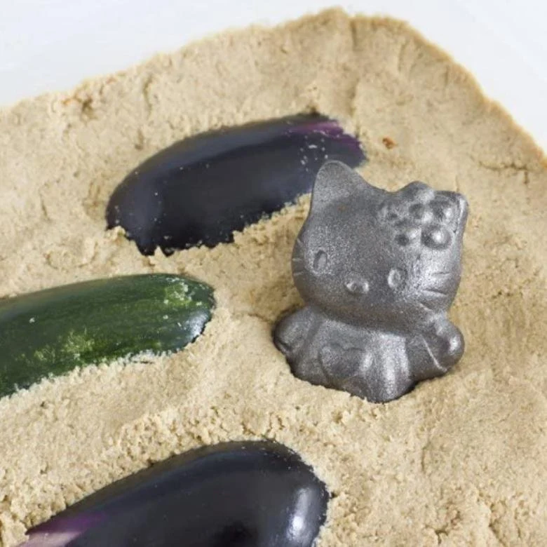 Hello Kitty Iron Ball Reusable Iron Supplement for Cooking