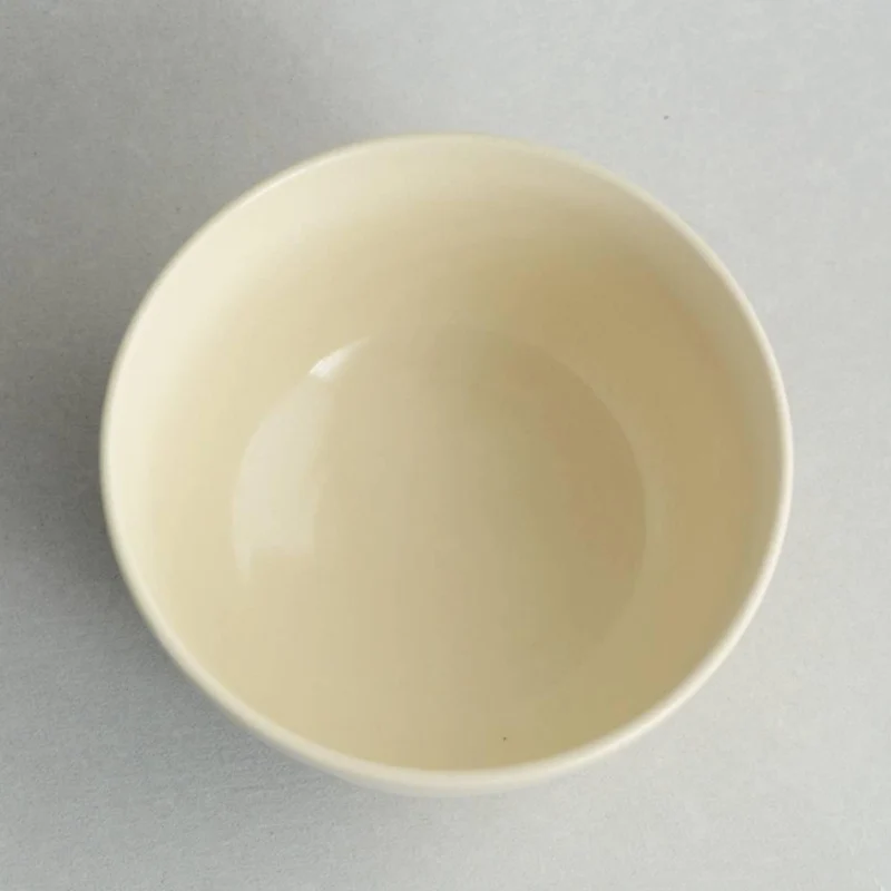 Handmade Chawan White Ningyo Doll Design Matcha Cup Japanese Tea Bowl