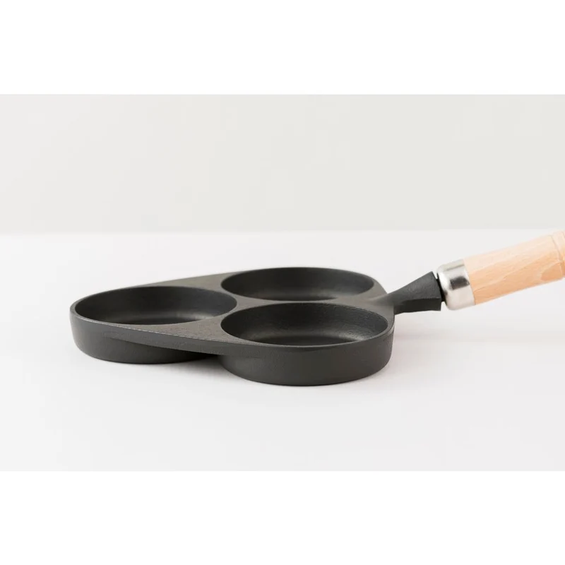 Iwachu Wooden Handle Egg Frying Pan Induction Cast Iron 3 Egg Pan
